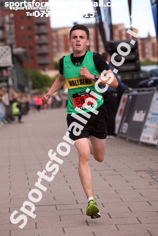 Simplyhealth Junior Great North Run. Photo: David T. Hewitson/Sports for All Pics